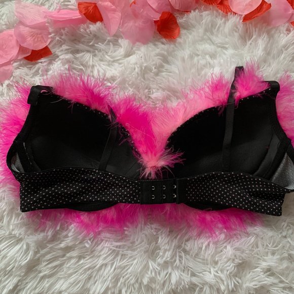 Sexy Boa Bra - Picture 4 of 5